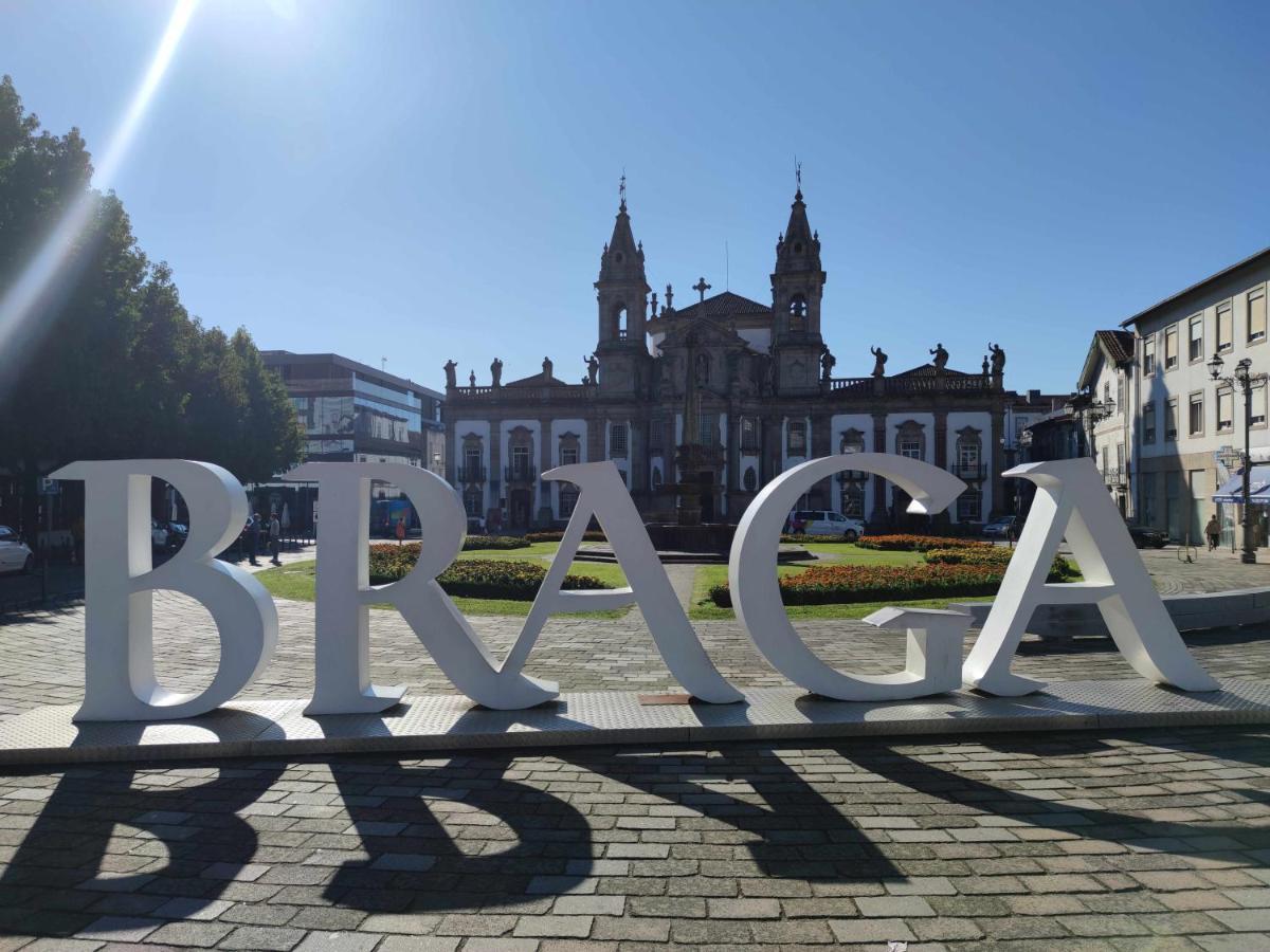 Bossa Nova Guesthouse Braga Exterior photo